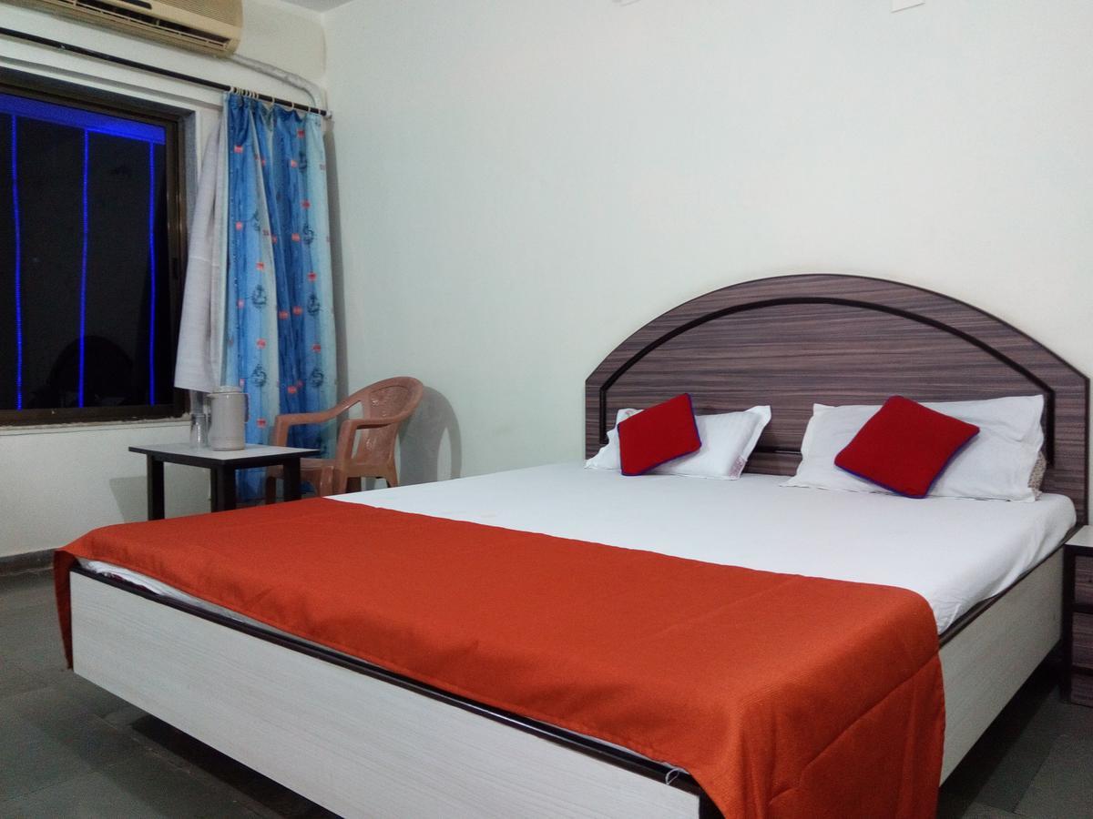 אליבג Hotel Guruji מראה חיצוני תמונה